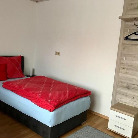 Juna Karlsruhe Zewnętrze zdjęcie
