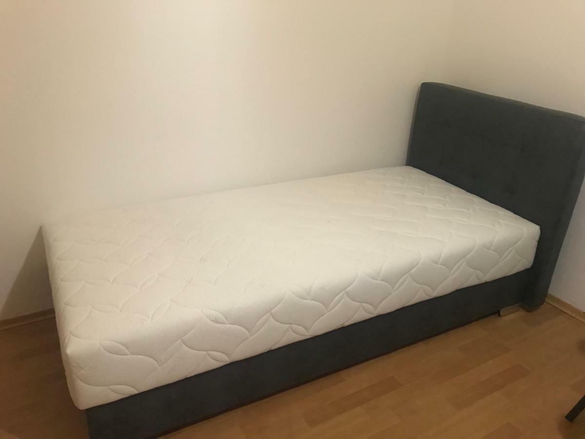 Juna Karlsruhe Zewnętrze zdjęcie