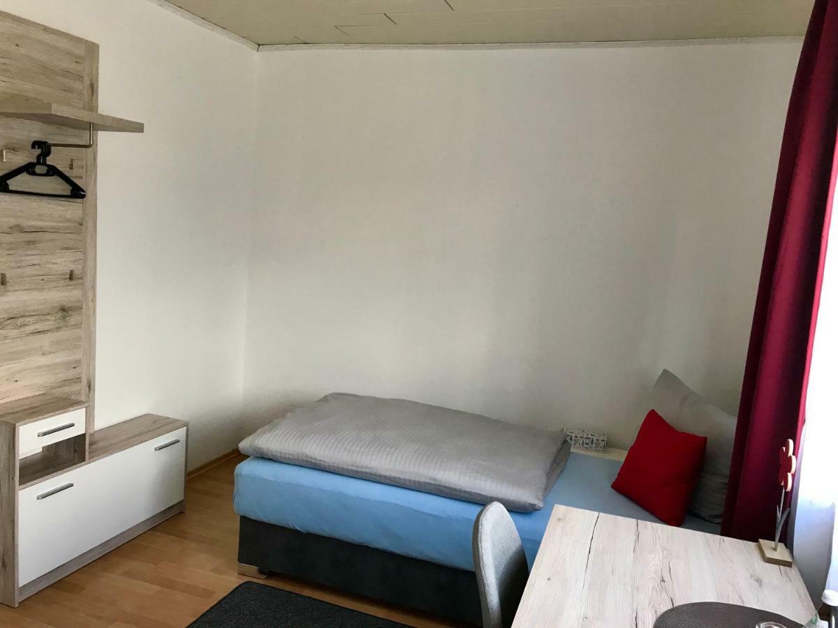 Juna Karlsruhe Zewnętrze zdjęcie