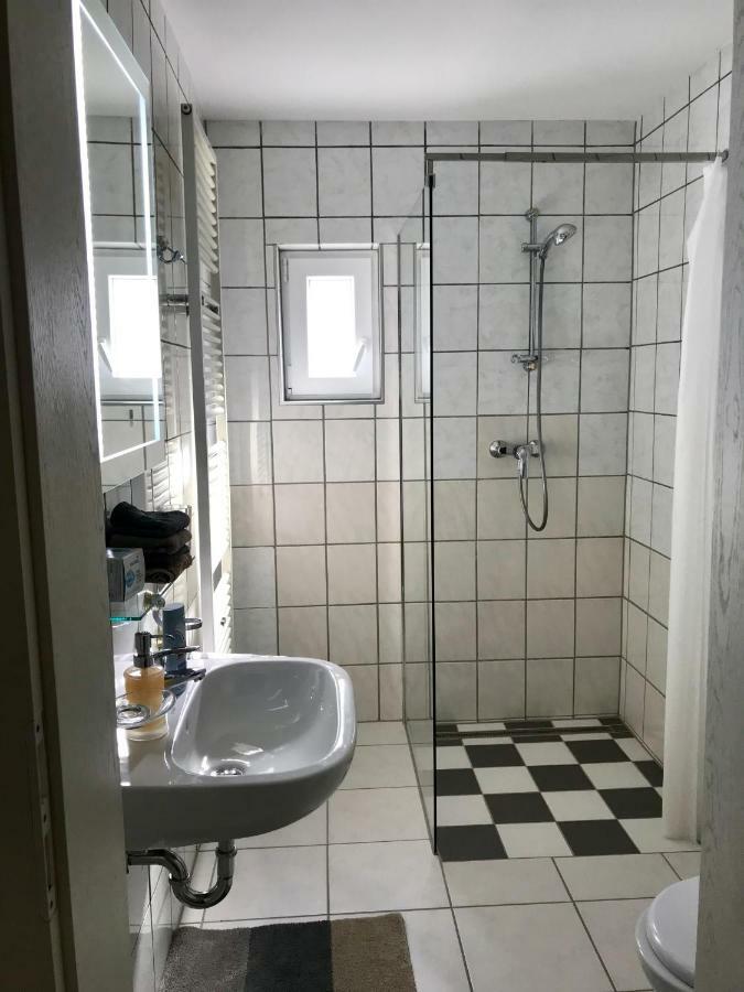 Juna Karlsruhe Zewnętrze zdjęcie